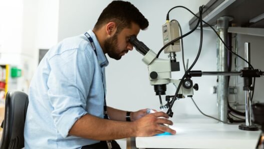 Photo 1581092917372 d2db8f7904c6