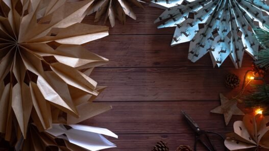 Photo 1607346705418 06858238c40b