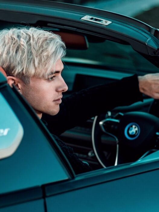 Photo 1634295538049 2551aca126be