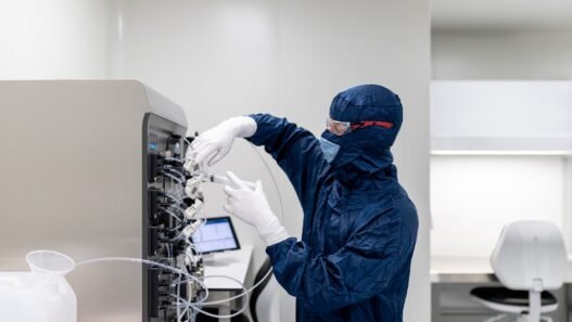 Photo 1668600418879 c461f6079c06