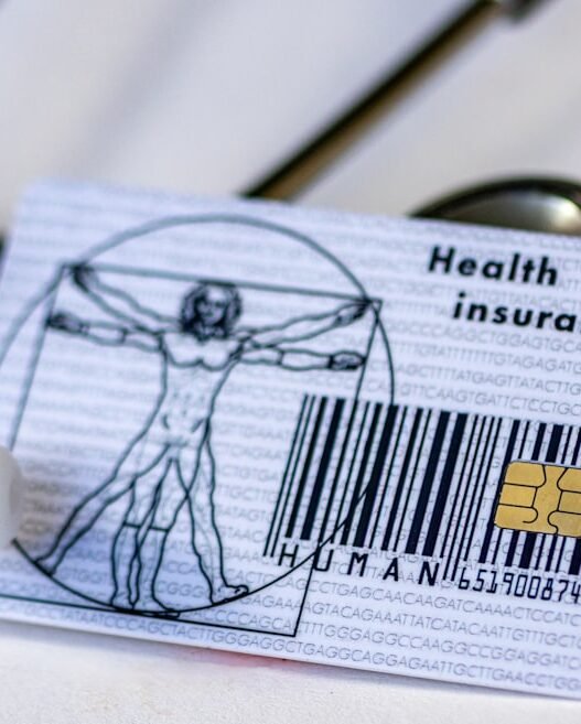 Photo 1718128120413 783e25de9a3b