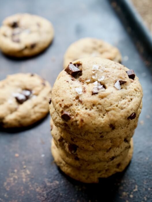 Photo 1609742022736 46c49c147da9