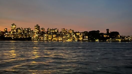 Photo 1651313947982 01a14a4cc761