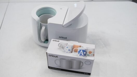 Photo 1700887943712 16d14f1a3879