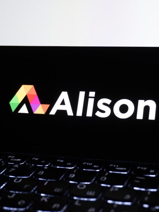 Photo 1762330918491 f4288a62adb8